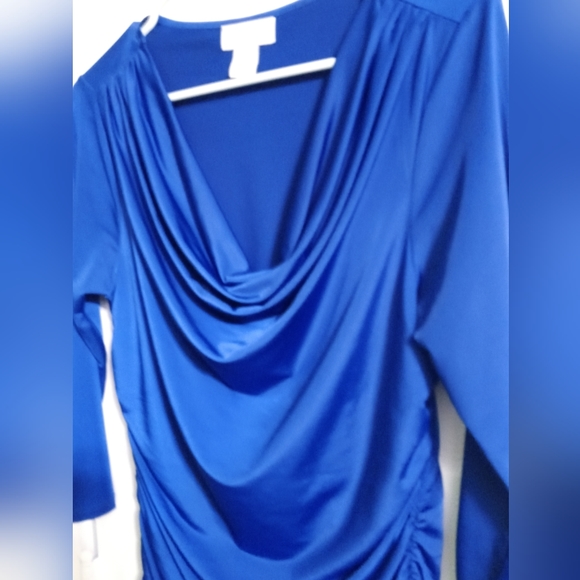 Blue Blouse by Carmen Marc Valvo - Picture 2 of 5